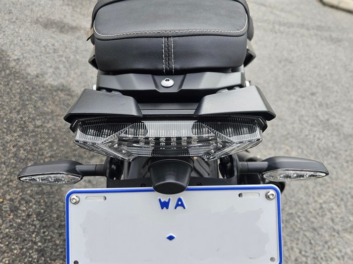 2021 Yamaha MT10 Black