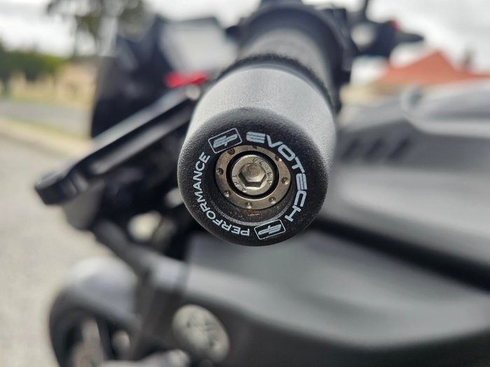 2021 Yamaha MT10 Black