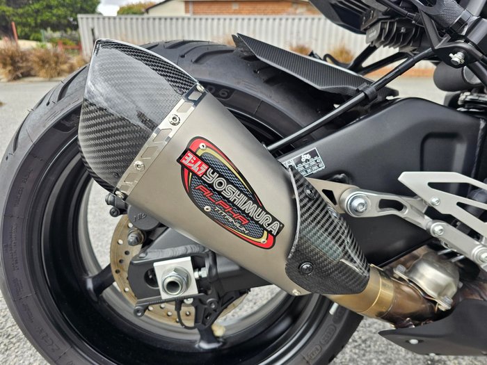 2021 Yamaha MT10 Black