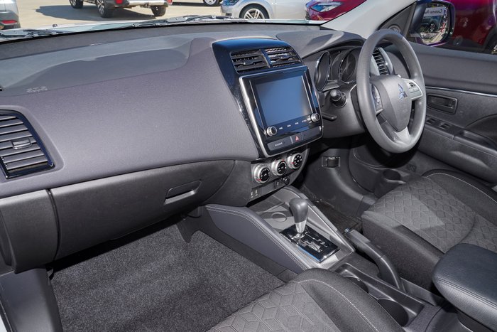 2024 Mitsubishi ASX ES