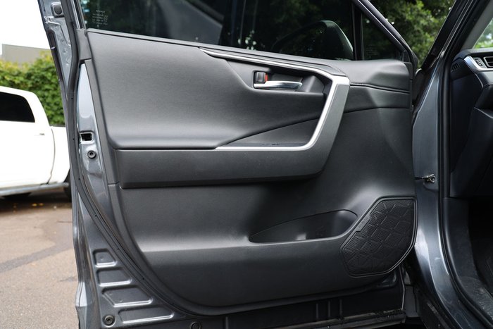 2020 Toyota RAV4 Cruiser