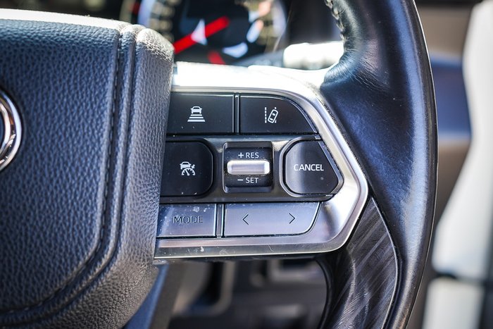 2021 Toyota LANDCRUISER Sahara ZX