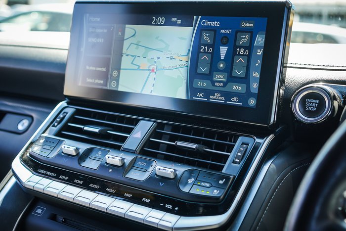 2021 Toyota LANDCRUISER Sahara ZX