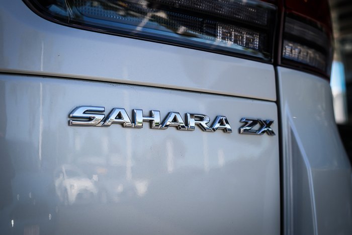 2021 Toyota LANDCRUISER Sahara ZX