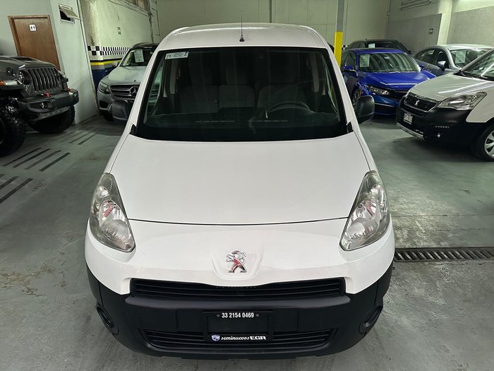 2015 Peugeot Partner Maxi