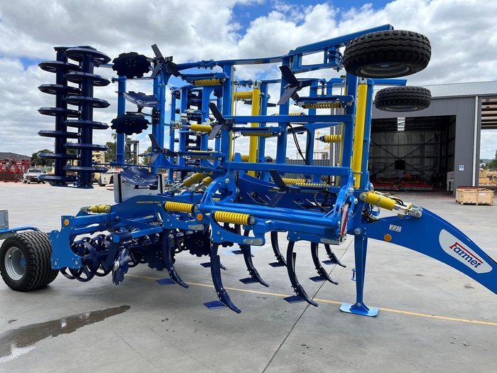 0 FARMET TRIOLENT TX600 PS TRAILED TYNE CULTIVATOR BLUE