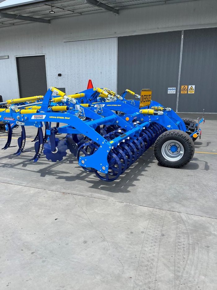 0 FARMET TRIOLENT TX600 PS TRAILED TYNE CULTIVATOR BLUE