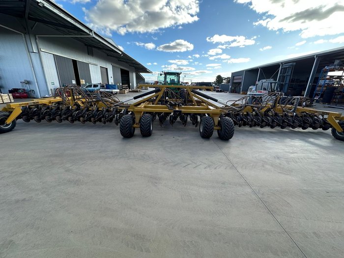 0 SERAFIN ULTISOW S50 62 SINGLE DISC SEEDER BAR USED YELLOW