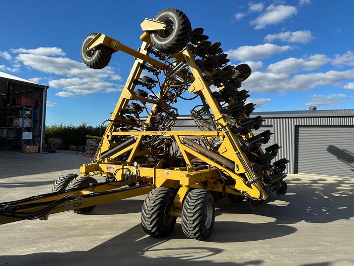 0 SERAFIN ULTISOW S50 62 SINGLE DISC SEEDER BAR USED YELLOW