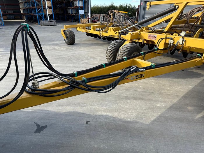 0 SERAFIN ULTISOW S50 62 SINGLE DISC SEEDER BAR USED YELLOW