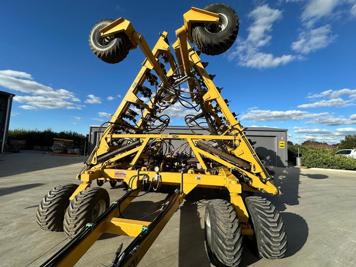 0 SERAFIN ULTISOW S50 62 SINGLE DISC SEEDER BAR USED YELLOW