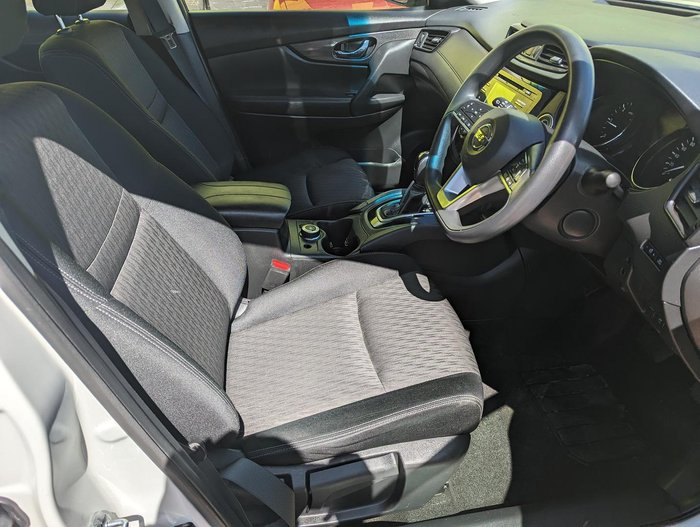 2017 Nissan X-TRAIL TS