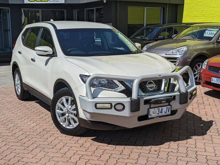 2017 Nissan X-TRAIL