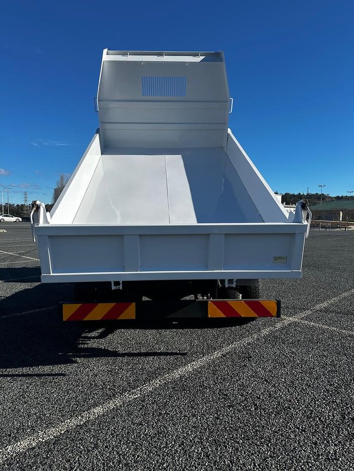 2023 Hyundai Mighty EX4/6 Tipper WHITE