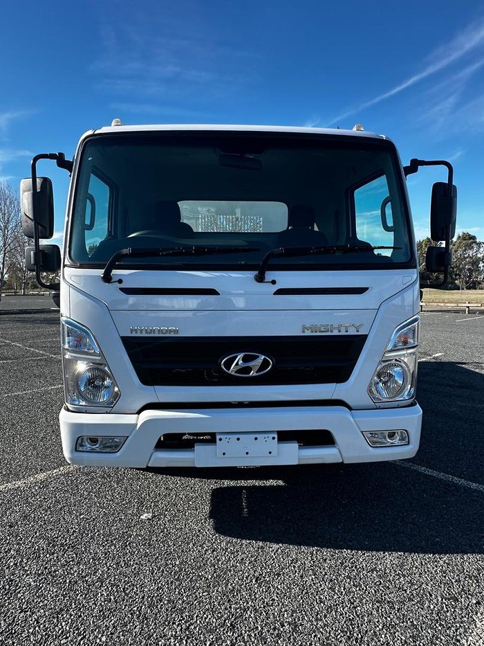2023 Hyundai Mighty EX4/6 Tipper WHITE