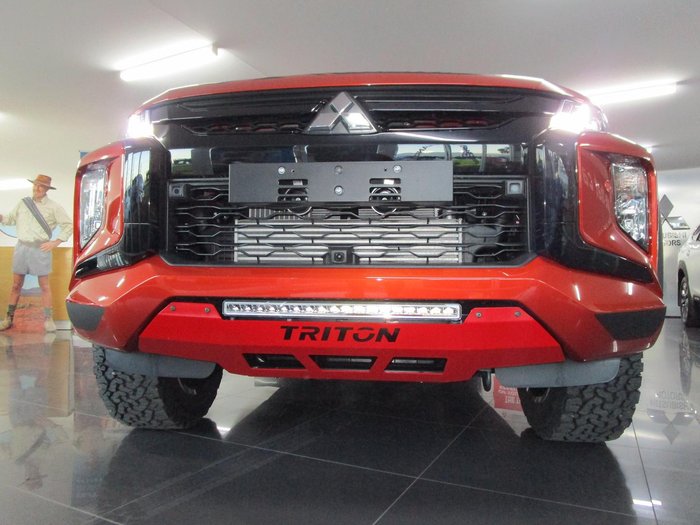 2023 Mitsubishi Triton Xtreme