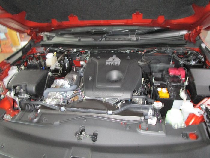 2023 Mitsubishi Triton Xtreme