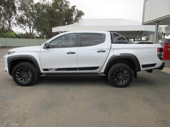 2023 Mitsubishi Triton Xtreme