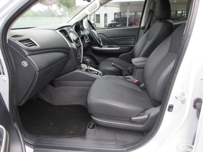 2023 Mitsubishi Triton Xtreme
