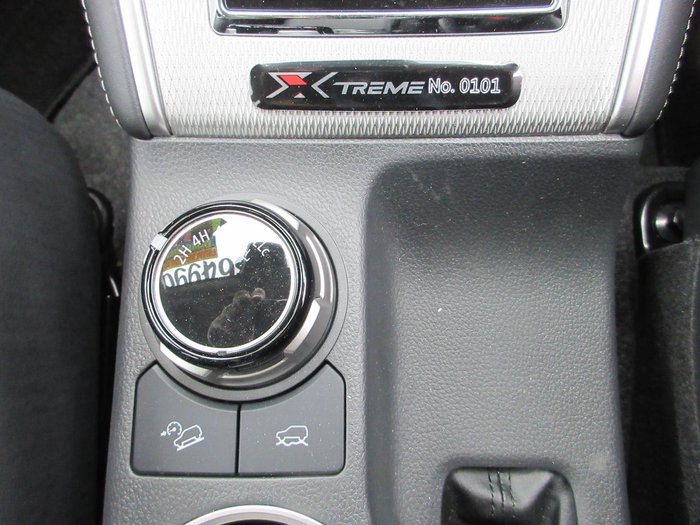 2023 Mitsubishi Triton Xtreme