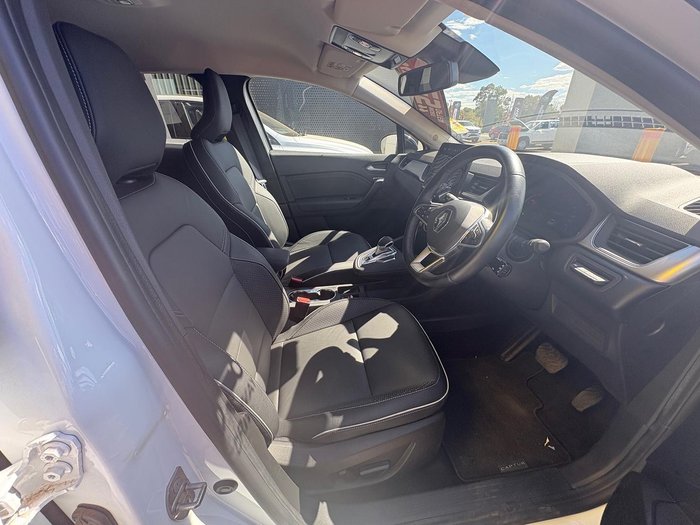 2023 Renault Captur Intens