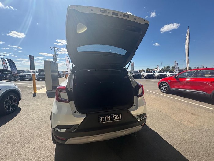 2023 Renault Captur Intens