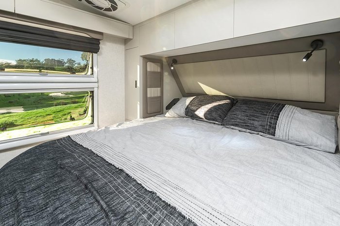 2024 Legend Groundbreaker Ultimate Was $227 000 - Now 209 000