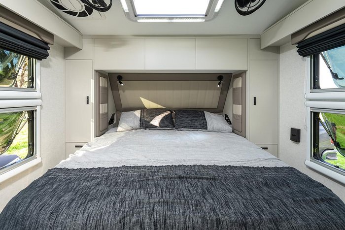 2024 Legend Groundbreaker Ultimate Was $227 000 - Now 199 000