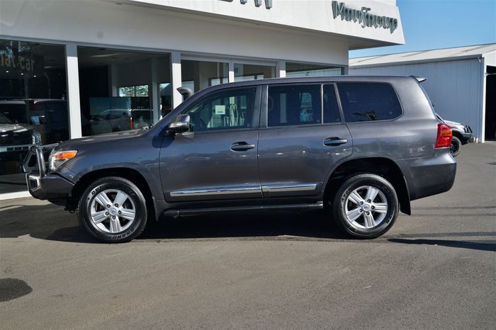 2013 TOYOTA LANDCRUISER SAHARA (4x4)