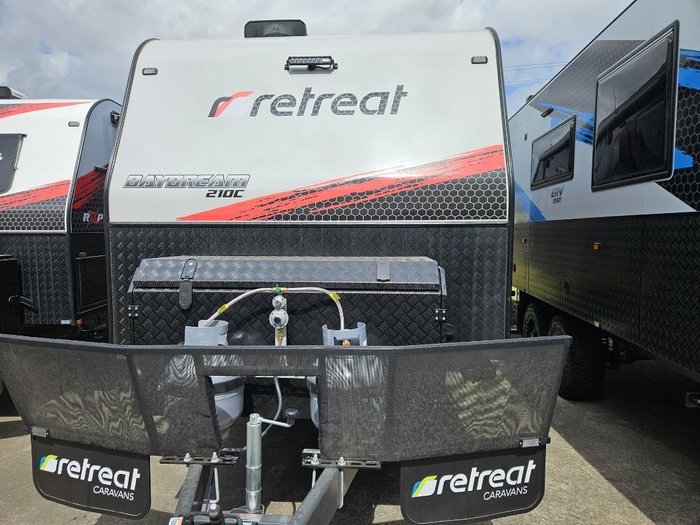 2024 Retreat Daydream 210C
