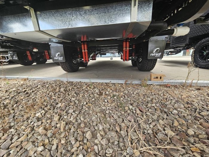 2024 Retreat Daydream 210C