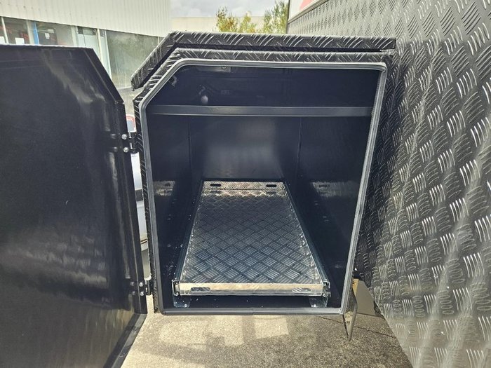 2024 Retreat Daydream 210C