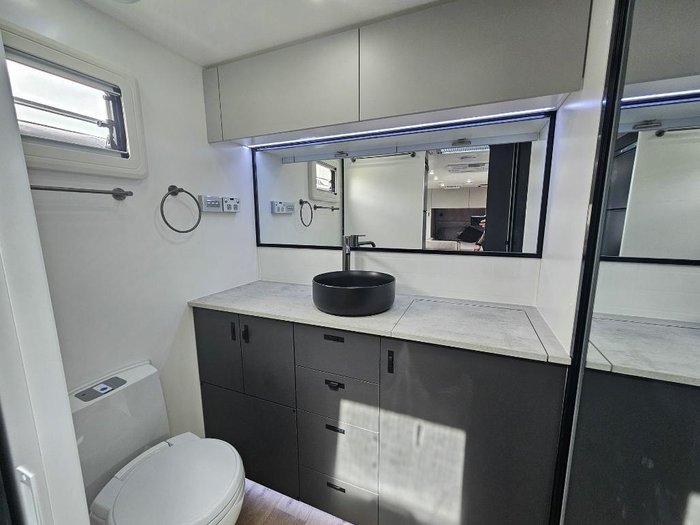 2024 Retreat Daydream 210C