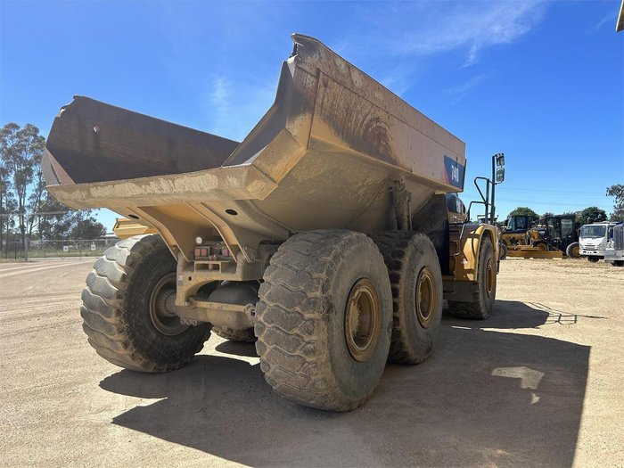 2007 Caterpillar 740