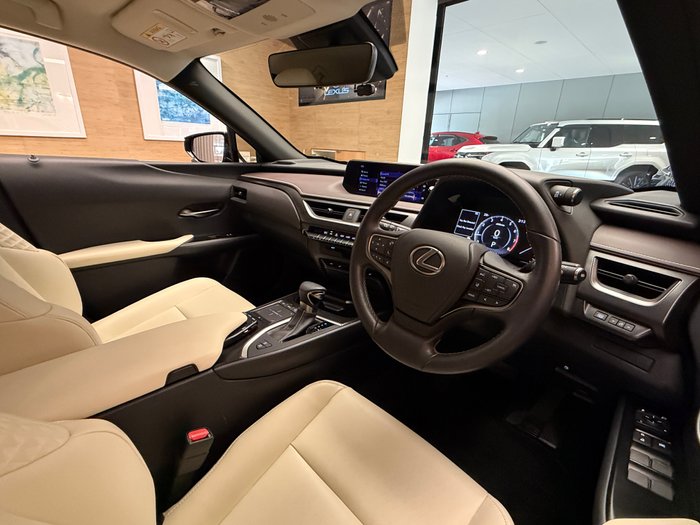 2019 Lexus UX200 Luxury 2.0L Petrol Auto CVT SUV