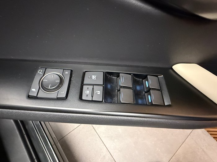 2019 Lexus UX200 Luxury 2.0L Petrol Auto CVT SUV