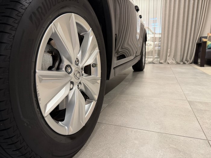 2019 Lexus UX200 Luxury 2.0L Petrol Auto CVT SUV