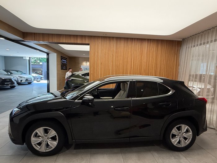2019 Lexus UX200 Luxury 2.0L Petrol Auto CVT SUV