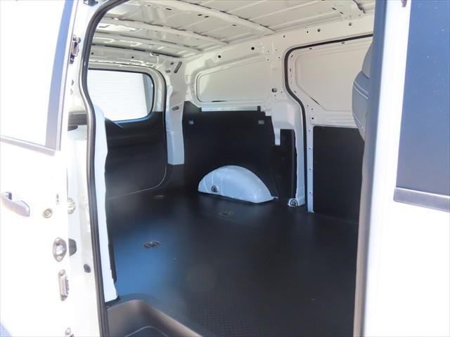 2023 LDV G10 +
