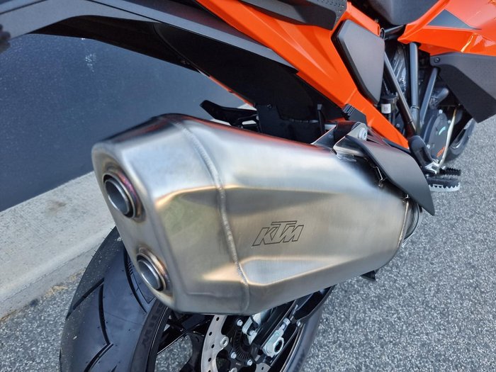 2023 KTM 1290 Super Adventure S Super Adventure Orange