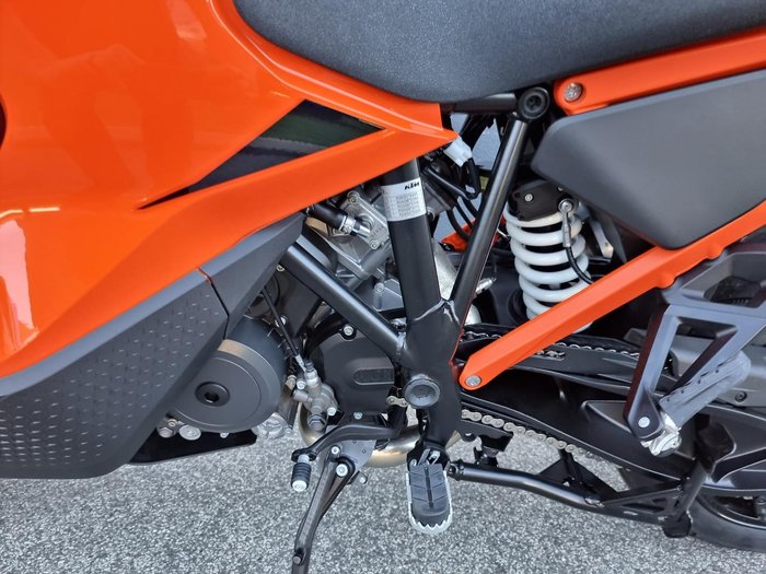 2023 KTM 1290 Super Adventure S Super Adventure Orange