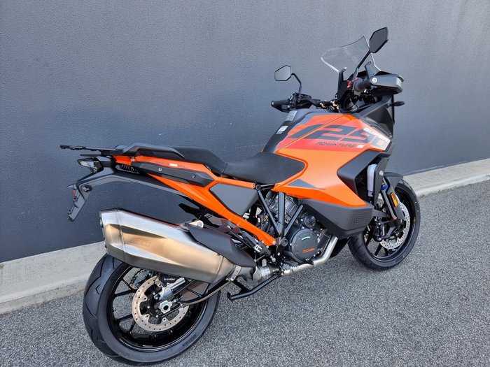 2023 KTM 1290 Super Adventure S Super Adventure Orange