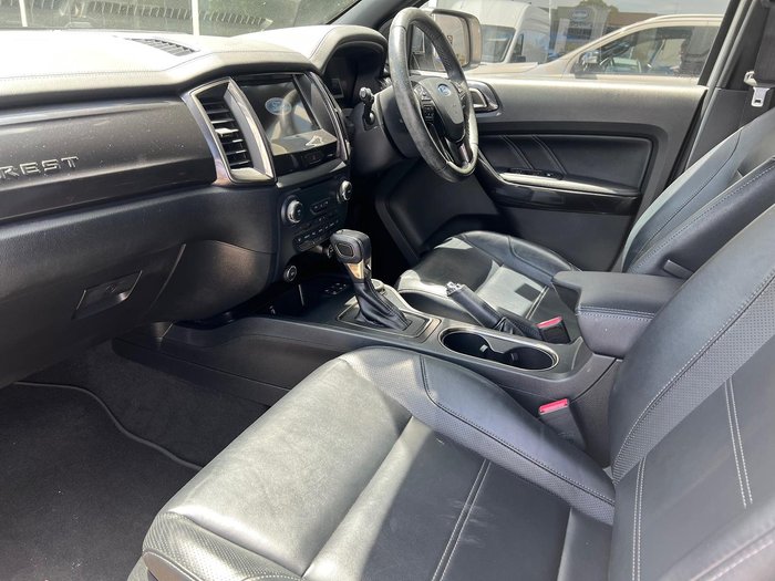 2020 Ford Everest Titanium