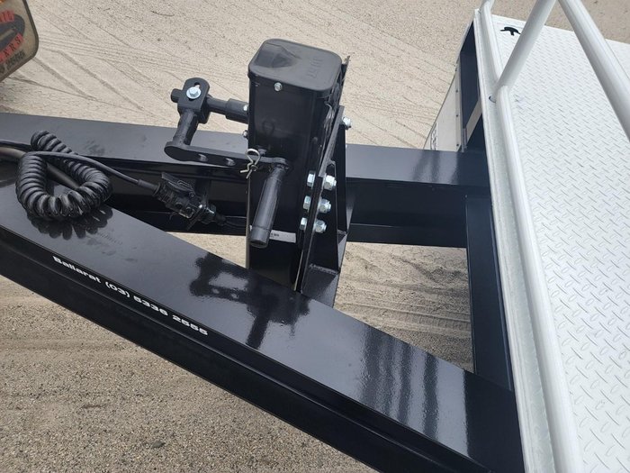 2025 Beavertail Tandem Axle Pig Trailer