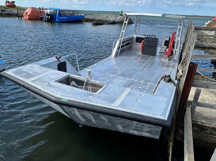 2023 COMMERCIAL Workboat