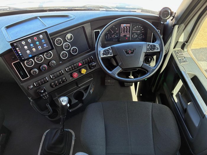 2024 Western Star 48X