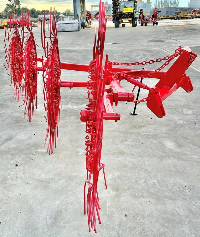 0 TATU Tp4 Hay Rake New RED