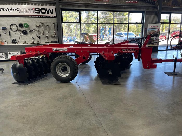 0 SERAFIN ECO TANDEM 28 PLATE DISC PLOUGH NEW RED