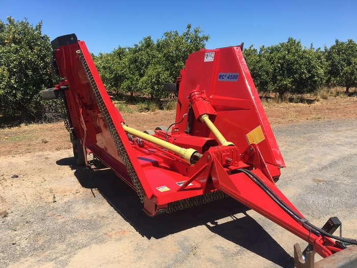 0 TATU RC2 4500 HEAVY DUTY TRAILING FOLDING SLASHER RED