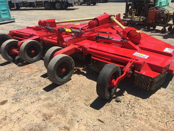 0 Tatu Rc2 4500 Heavy Duty Trailing Folding Slasher RED